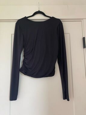 Blogilates Long Sleeve Black Ruched Side Tee